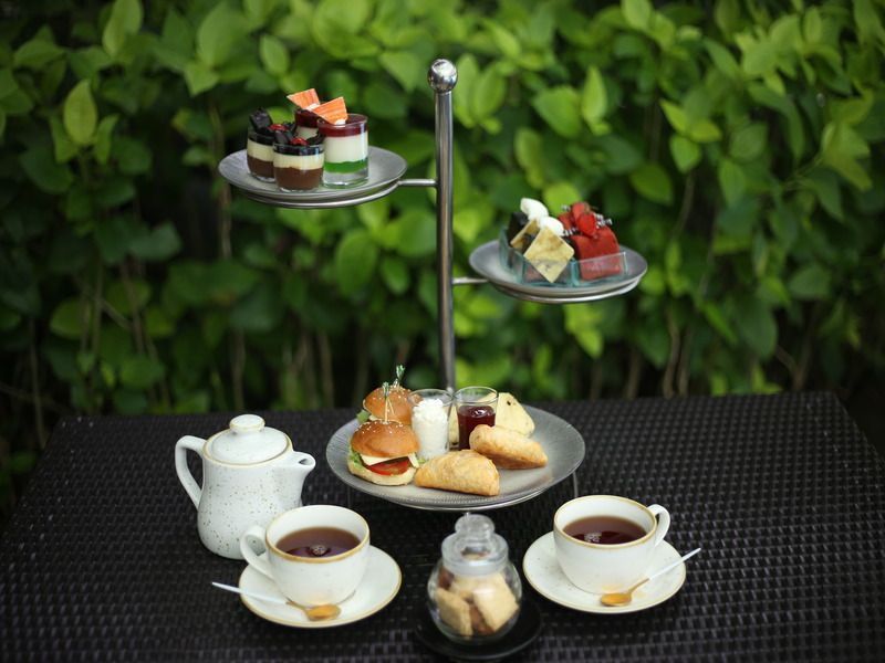 Kombinasi Sempurna Afternoon Tea di Prime Plaza Hotel Sanur